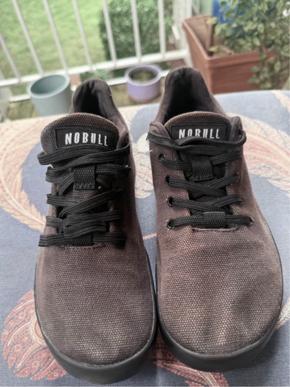 NOBULL Canvas Trainer Charcoal Grey Low Top Crossfit Shoes Men 7 / Women 8.5